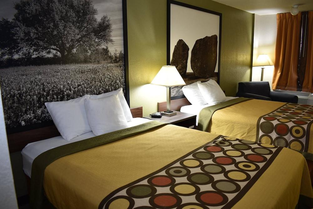 Super 8 By Wyndham Fredericksburg Ξενοδοχείο Εξωτερικό φωτογραφία